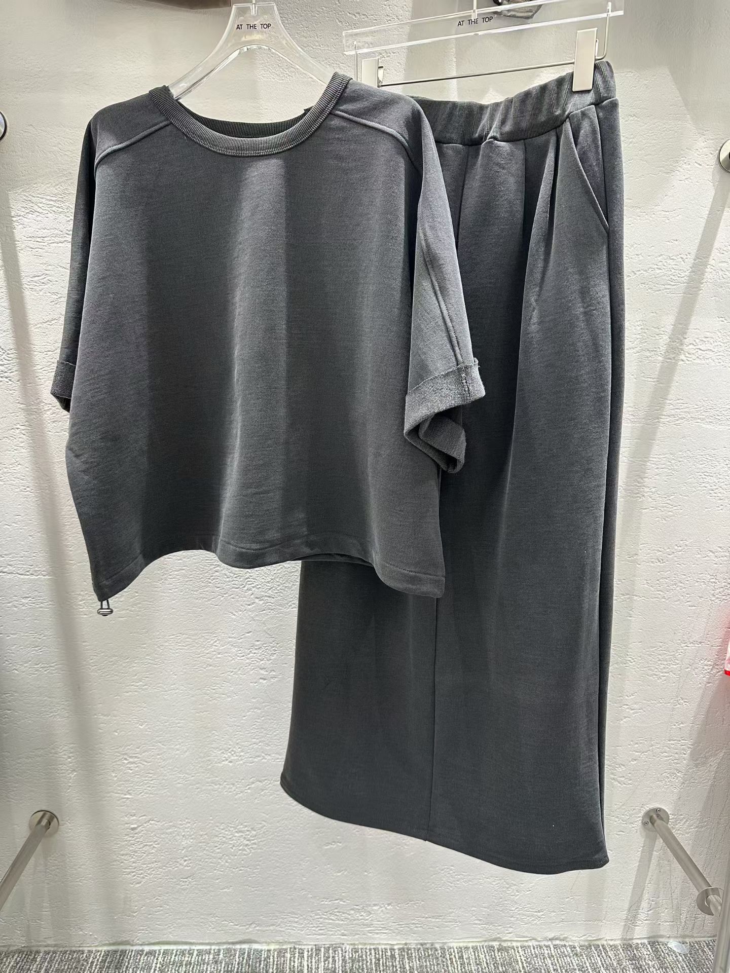 DEAR.L-2件起訂韓國直郵26秋冬簡約抽繩上衣直筒裙套裝口袋抽DEAR.L-2件起訂套裝圖色1