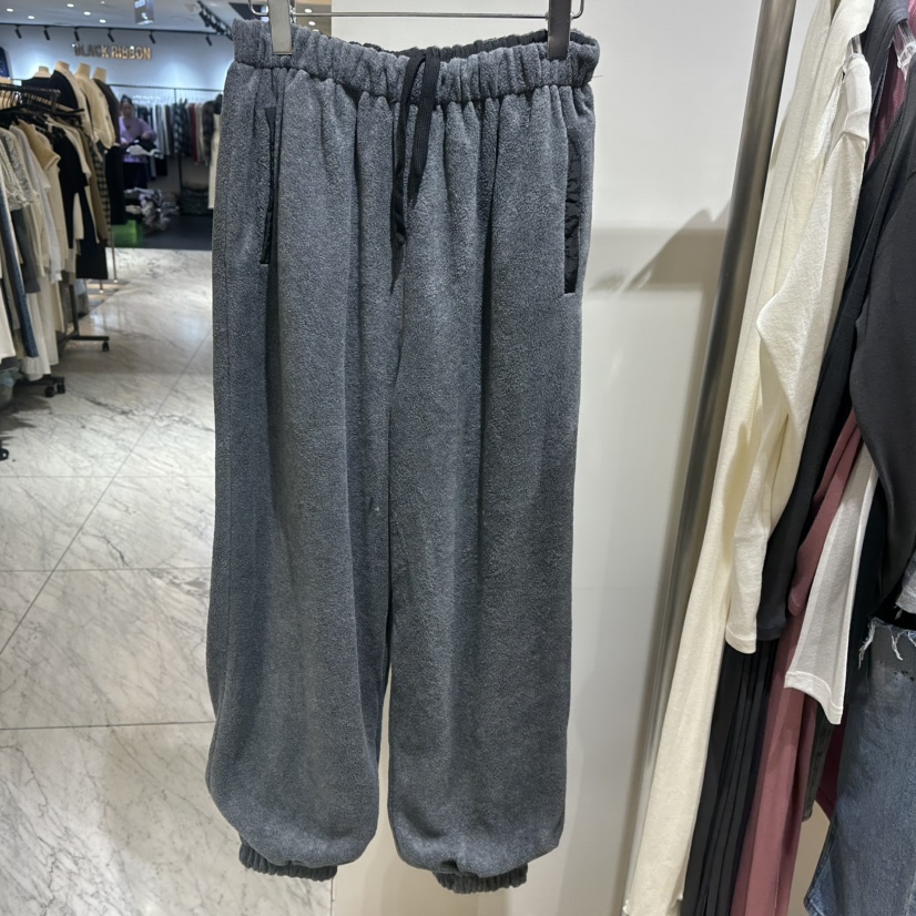 TOPDRESSING東大門實拍26秋冬束腳搖粒絨休閑褲里外穿口袋抽繩TOPDRESSING休閑褲圖色1