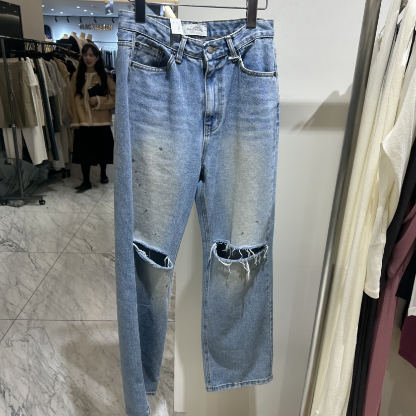 TOPDRESSING韓國代購26秋冬破洞直筒牛仔褲毛邊設計直筒復古破TOPDRESSING牛仔褲圖色1