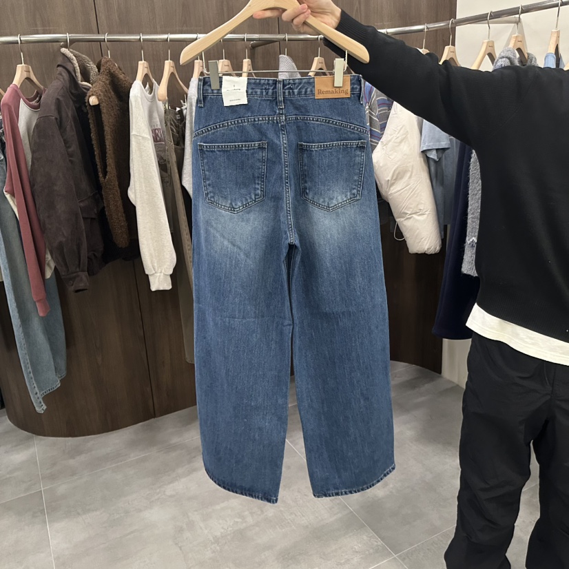 Remaking/URBANSTORY東大門代購26秋冬闊腿水洗牛仔褲高腰經典Remaking/URBANSTORY牛仔褲