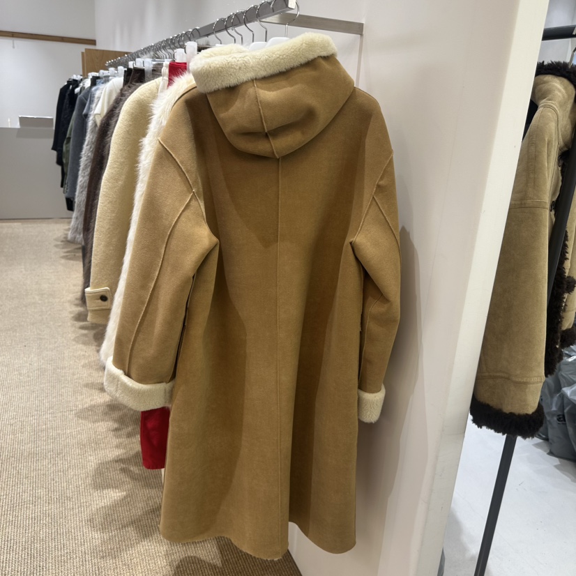 SHOP_WE ARE韓國代購26秋冬連帽毛絨中長大衣中長款大衣口袋毛SHOP_WE ARE中長款大衣