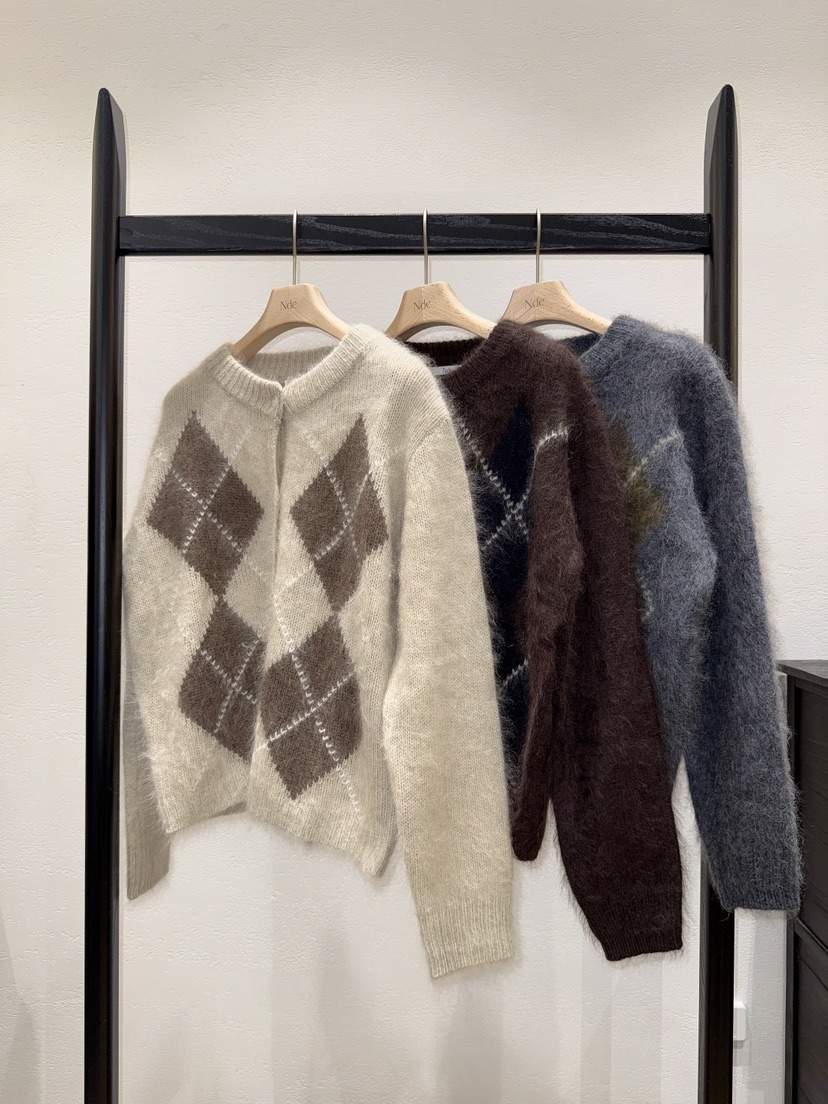 BOHEME_NDE東大門直郵26秋冬復古菱格針織開衫單排扣開襟衫落BOHEME_NDE開衫