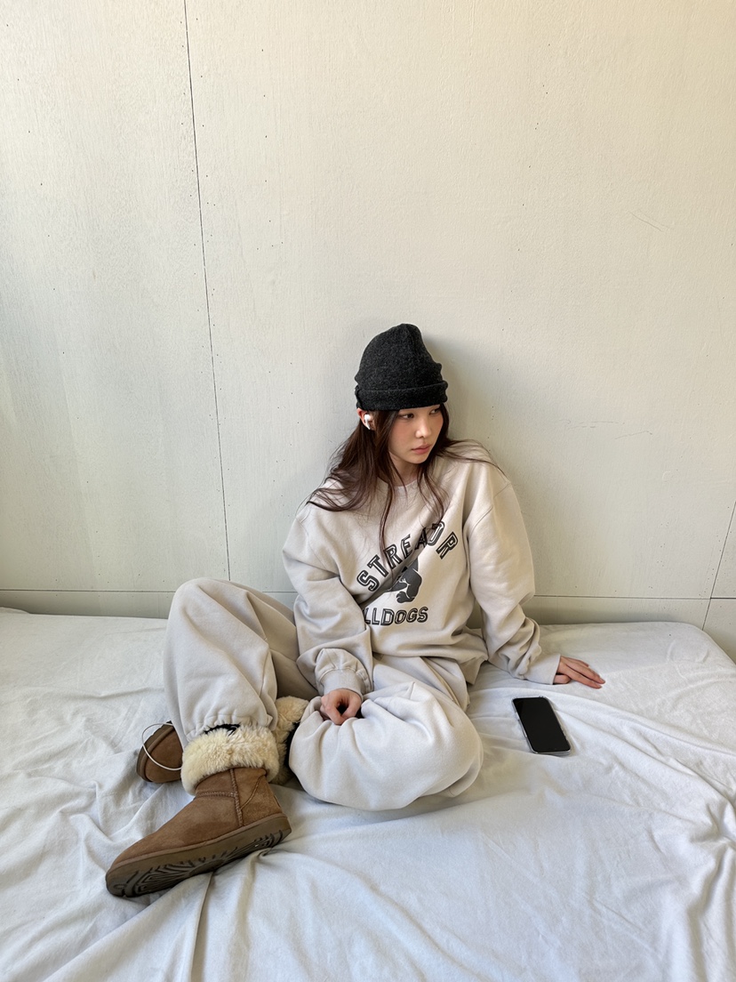 UNBOUND韓國代購26秋冬圓領印花加絨衛衣加絨落肩UNBOUND衛衣