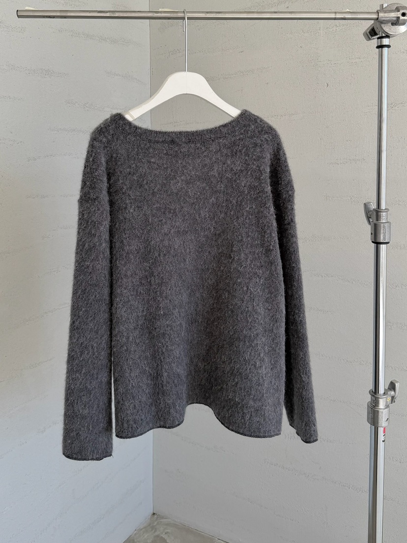 URBANE cloth東大門直郵26秋冬深V領長毛絨毛衣深V領落肩URBANE cloth毛衣