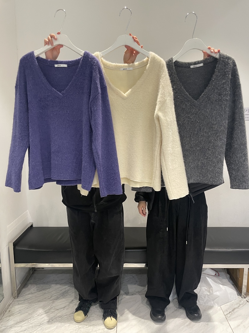 URBANE cloth東大門直郵26秋冬深V領長毛絨毛衣深V領落肩URBANE cloth毛衣