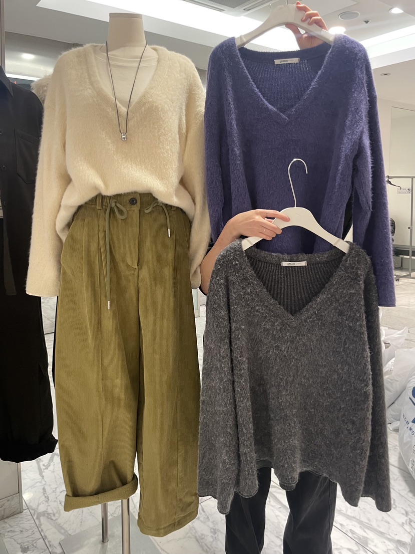 URBANE cloth東大門直郵26秋冬深V領長毛絨毛衣深V領落肩URBANE cloth毛衣