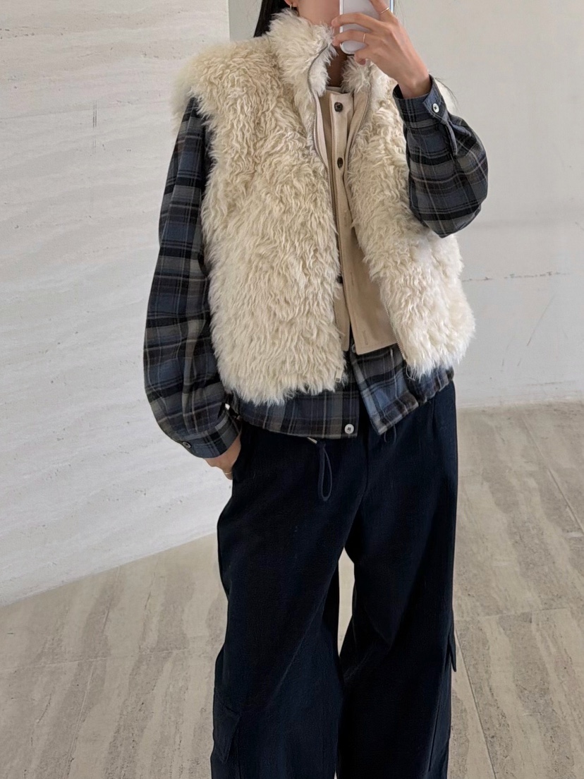 URBANE cloth韓國代購26秋冬毛絨立領層疊馬甲立領疊穿無袖URBANE cloth馬甲