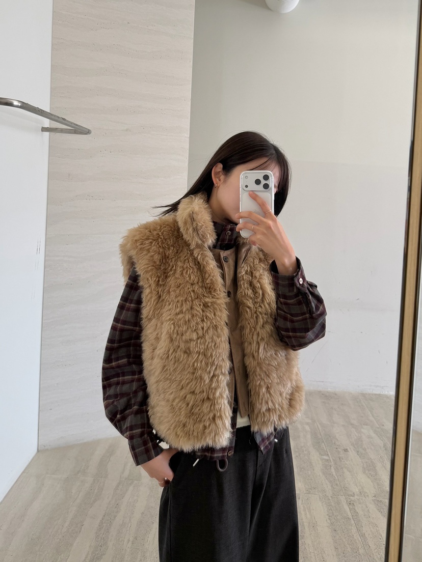 URBANE cloth韓國代購26秋冬毛絨立領層疊馬甲立領疊穿無袖URBANE cloth馬甲