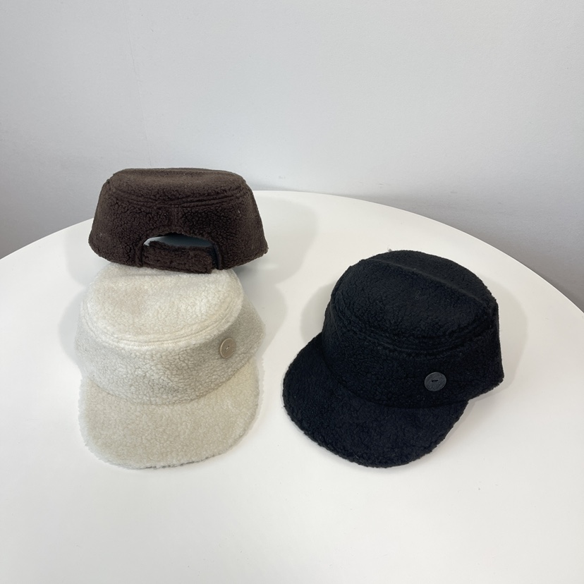 LOVELY HAT東大門直郵26秋冬毛絨短檐裝飾扣帽帽子LOVELY HAT帽子