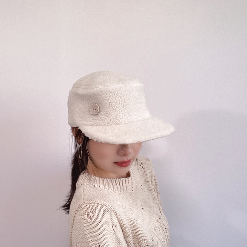 LOVELY HAT東大門直郵26秋冬毛絨短檐裝飾扣帽帽子LOVELY HAT帽子