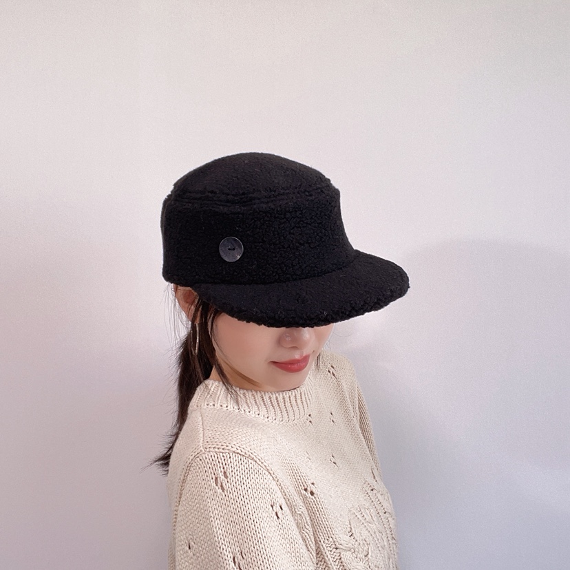 LOVELY HAT東大門直郵26秋冬毛絨短檐裝飾扣帽帽子LOVELY HAT帽子