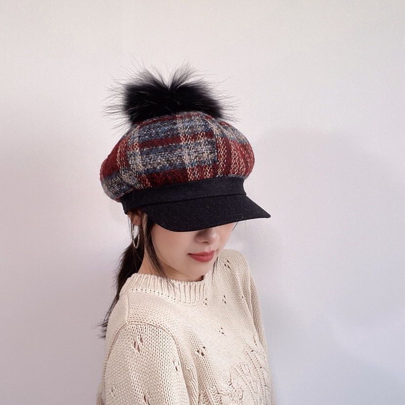 LOVELY HAT韓國直郵26秋冬格紋毛球鴨嘴帽帽子可調節LOVELY HAT帽子