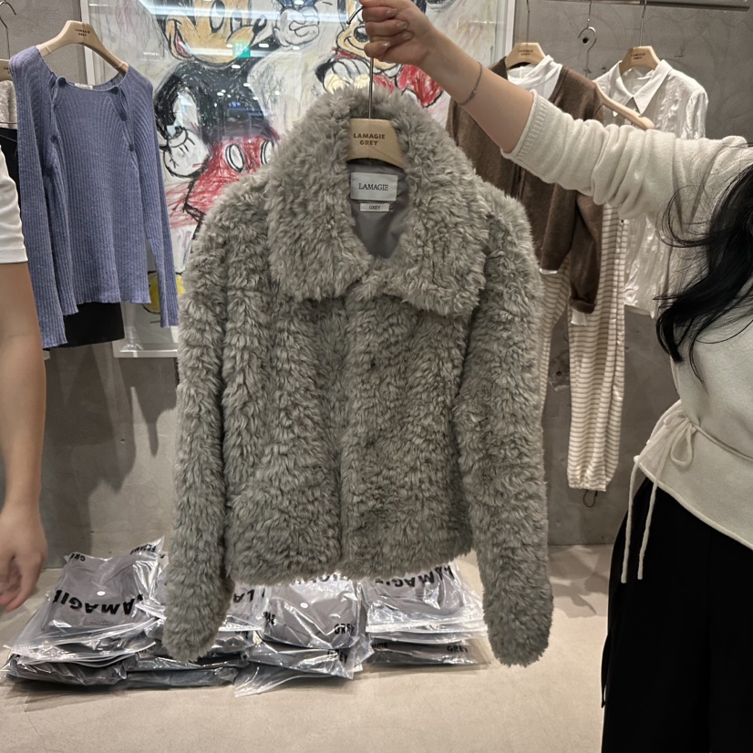 LAMAGIEPIE/LAMAGIE GREY東大門代購26秋冬翻領毛絨夾克單排扣LAMAGIEPIE/LAMAGIE GREY夾克圖色2