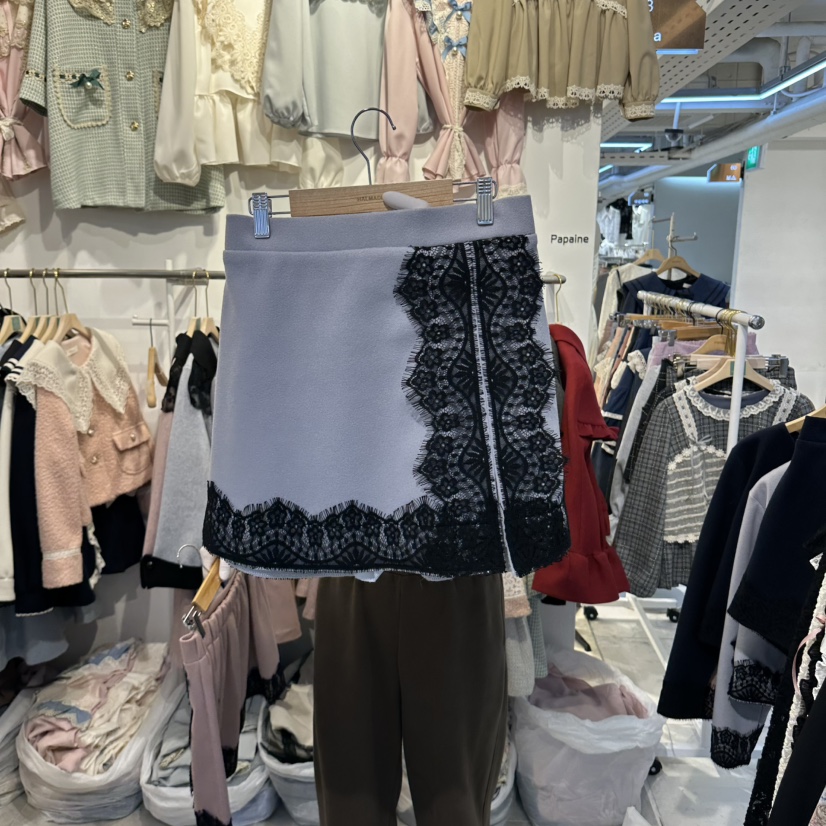Papaine/HALMADE東大門代購26秋冬蕾絲拼接短裙褲蕾絲花黑色Papaine/HALMADE裙褲圖色2