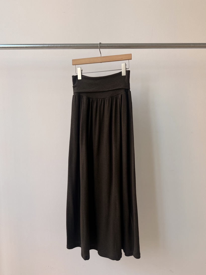 TAFFETA/MURET/ROBERTI東大門代購26秋冬高腰褶皺長裙半身裙中TAFFETA/MURET/ROBERTI半身裙/中短裙圖色1卡其