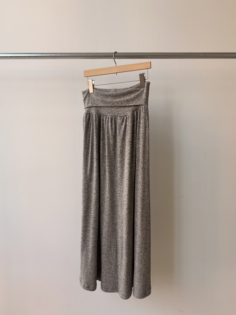 TAFFETA/MURET/ROBERTI東大門代購26秋冬高腰褶皺長裙半身裙中TAFFETA/MURET/ROBERTI半身裙/中短裙圖色2