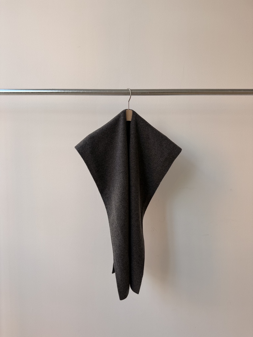 TAFFETA/MURET/ROBERTI韓國代購26秋冬針織披肩圍巾披肩垂墜圍TAFFETA/MURET/ROBERTI圍巾/披肩圖色3