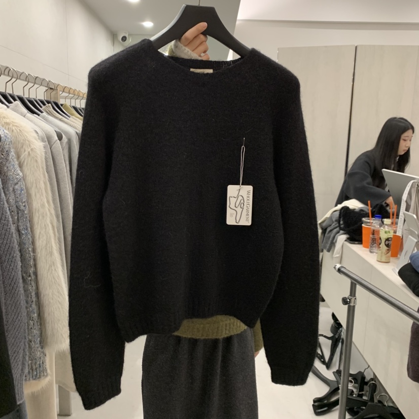 ETTER-B東大門代購26秋冬馬海毛圓領毛衣不含內搭插肩袖馬海毛ETTER-B毛衣圖色3黑