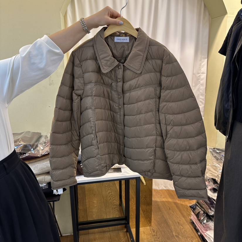 COCO HOLIC東大門實拍26秋冬波浪領短款輕薄棉服短款棉服單排COCO HOLIC短款棉服圖色2
