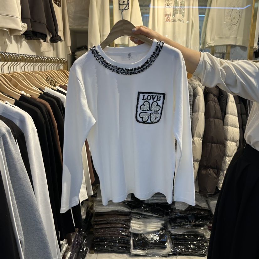 COCO HOLIC韓國代購26秋冬小香風刺繡長袖T恤刺繡珍珠圓領COCO HOLIC長袖T恤圖色1