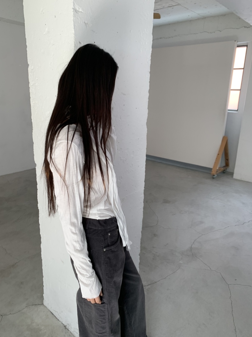 PLO_VER韓國直郵26秋冬褶皺V領脖帶長袖T恤含脖帶V領褶皺圍巾PLO_VER長袖T恤
