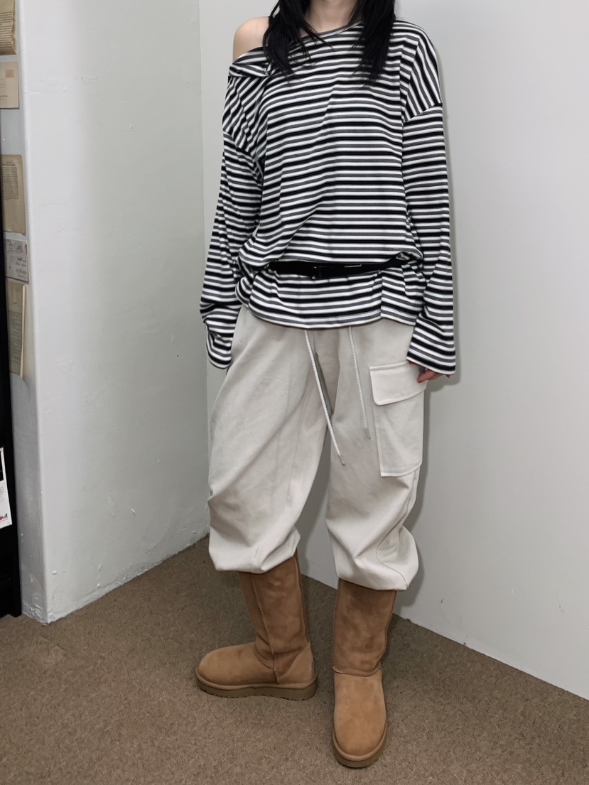 MOMENTUM東大門直郵女裝新品真品休閑推薦時尚熱賣長袖T恤MOMENTUM長袖T恤