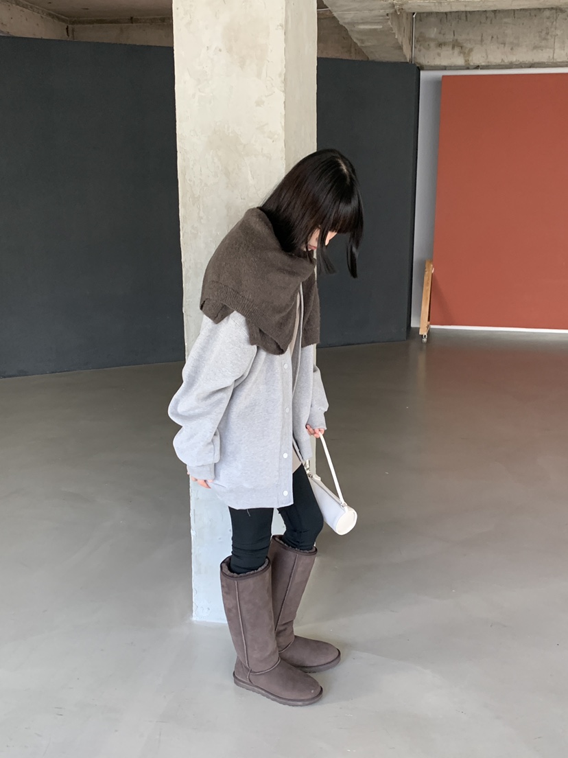 LO GARDEN韓國代購26秋冬V領寬松開衫夾克不含內搭V領落肩寬松LO GARDEN夾克