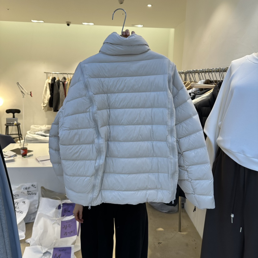eyeful韓國代購26秋冬短款立領羽絨服短款羽絨服羽絨袖子可拆eyeful短款羽絨服