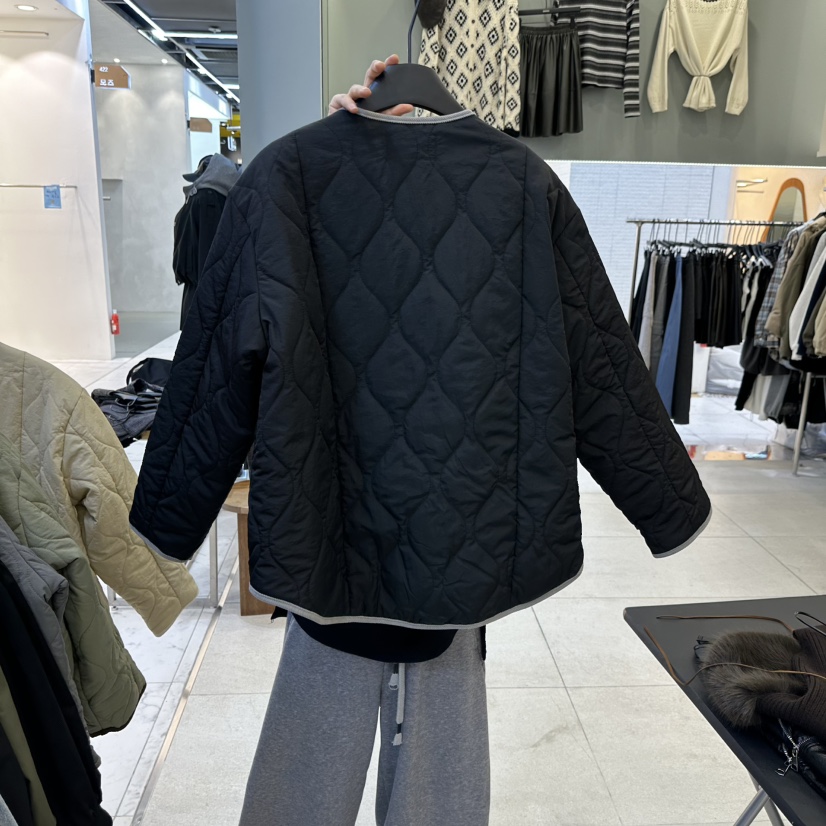 CHARLES THE SECOND/CHEAP-CHIC東大門直郵26秋冬圓領菱格絎縫棉服BAKHA短款棉服