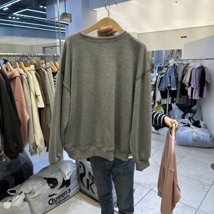 K STORY韓國代購26秋冬落肩印花圓領衛衣印花落肩K STORY衛衣