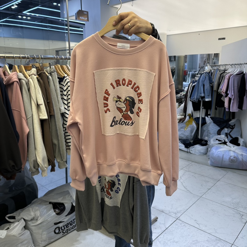 K STORY韓國代購26秋冬落肩印花圓領衛衣印花落肩K STORY衛衣圖色1