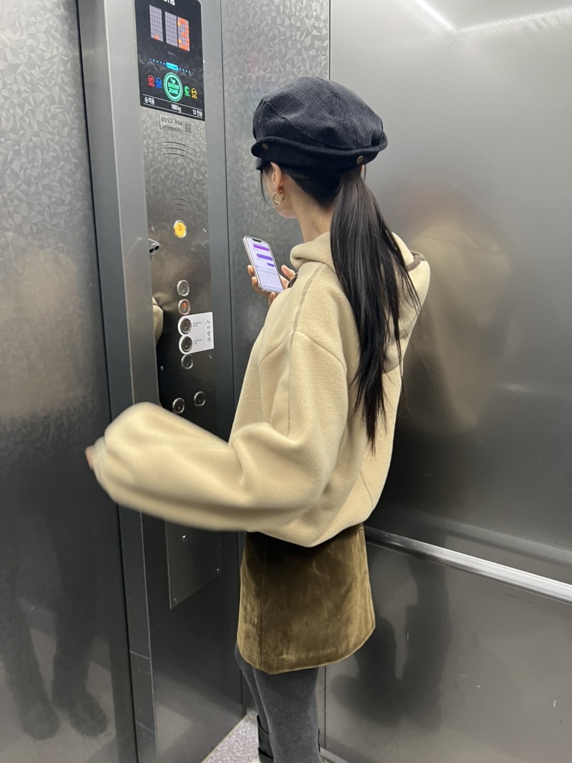 ME MO韓國代購26秋冬系帶搖粒絨連帽衛衣連帽衫系帶燈籠ME MO衛衣