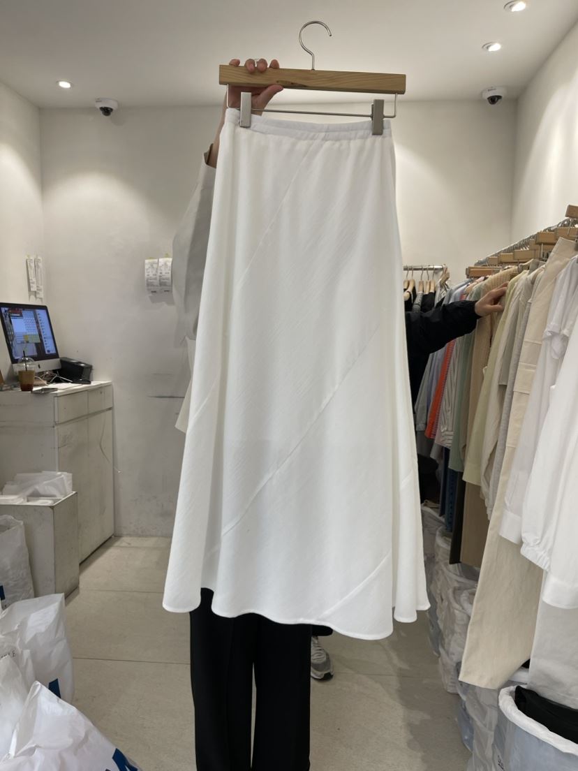 MOIBLE韓國直郵東大門實拍女裝新款24春夏職業真品人氣長裙EST_長裙