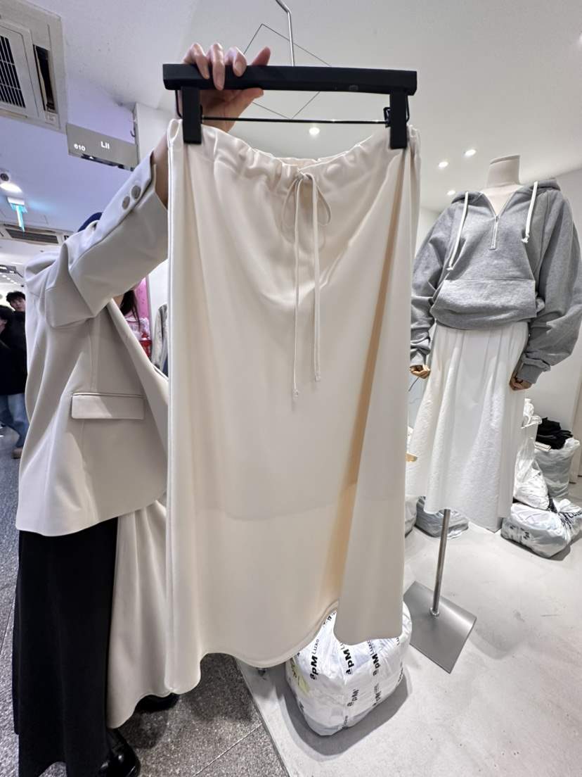 LIL韓國直郵東大門實拍女裝新品熱賣職業人氣時尚半身裙中短裙LIL半身裙/中短裙