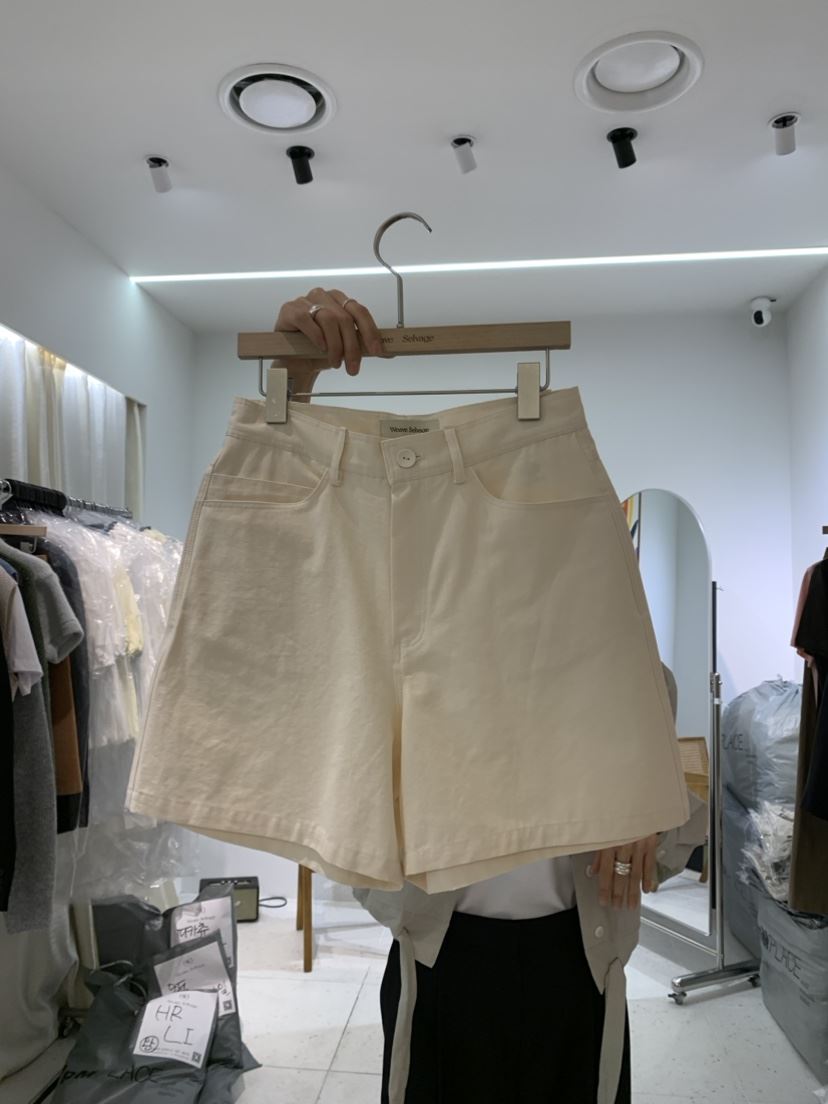 WEAUE SELVAGE直郵韓國代購女裝新款休閑職業推薦時尚短褲WEAUE SELVAGE短褲