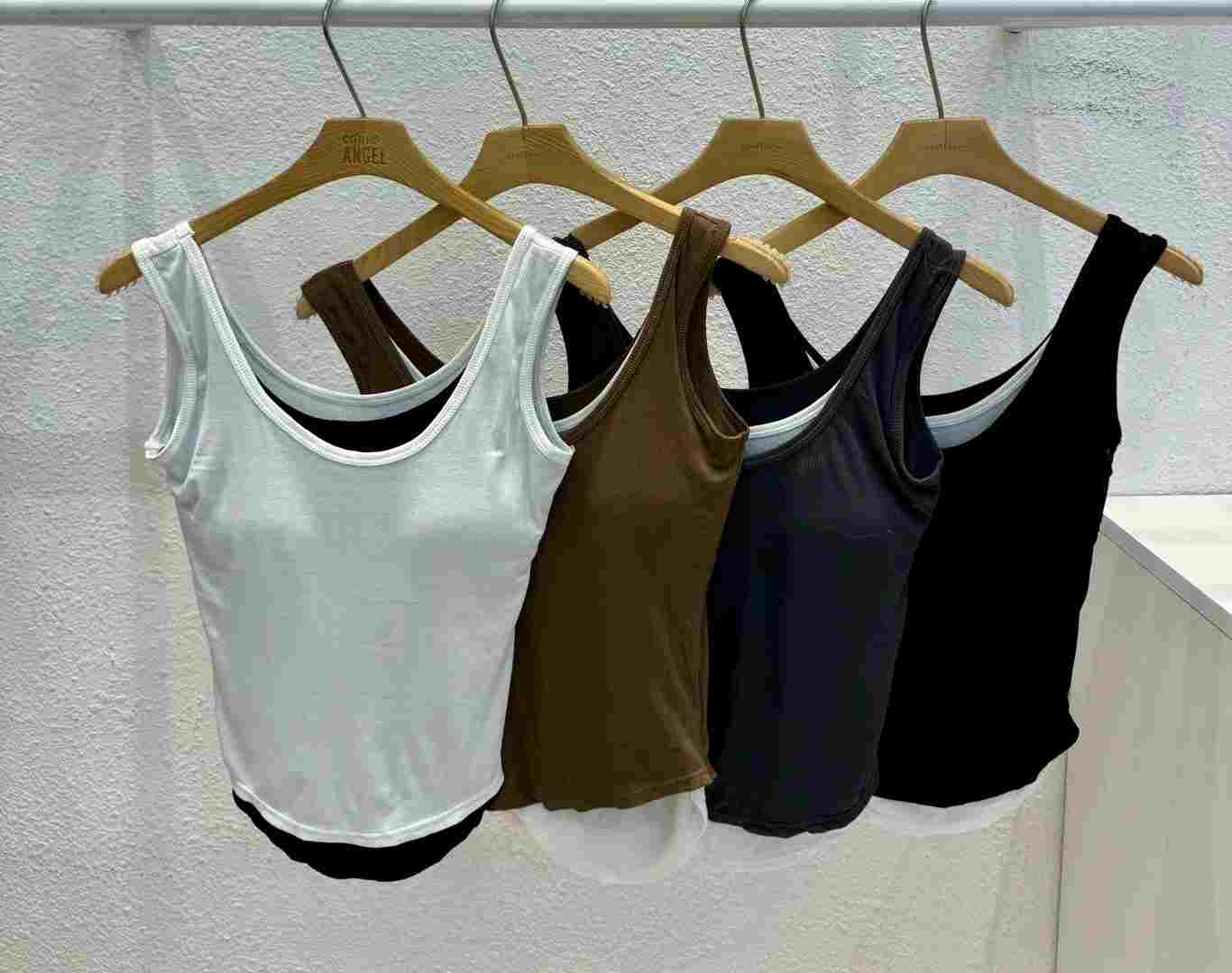 OUT FIT韓國直郵東大門實拍女裝新品熱賣推薦人氣吊帶背心WEEKLY吊帶/背心
