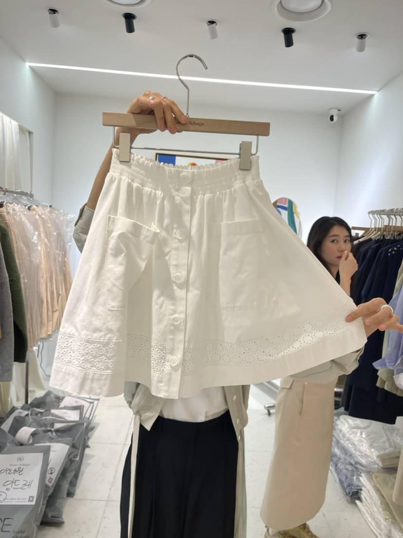 WEAUE SELVAGE韓國直郵女裝新品休閑24春夏職業推薦短裙WEAUE SELVAGE短裙