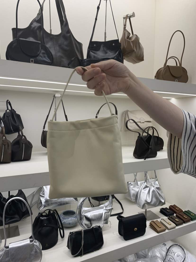LAMPAS直郵韓國代購女裝新品24春夏時尚推薦熱賣手提包口袋LAMPAS手提包