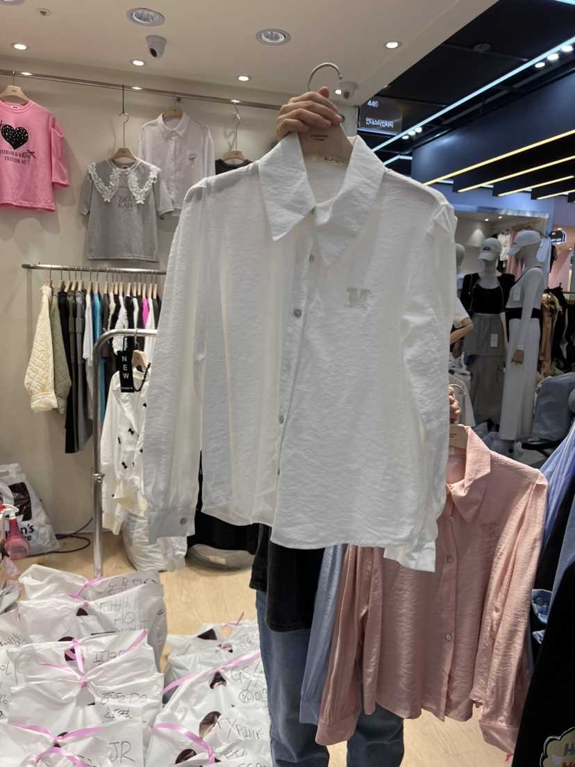 UNDERSTAR_VINTAGE韓國直郵東大門實拍女裝新品真品襯衫蕾絲衫UNDERSTAR_VINTAGE襯衫/蕾絲衫