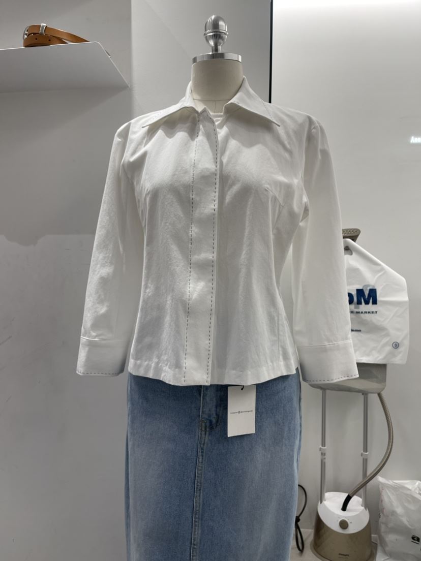 GRETA.Y韓國直郵東大門實拍女裝新品熱賣推薦真品時尚夾克GRETA.Y夾克