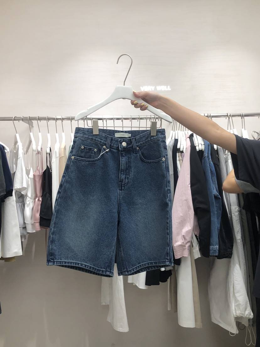 VERY WELL韓國直郵東大門實拍女裝新品時尚推薦職業真品短褲my juni短褲