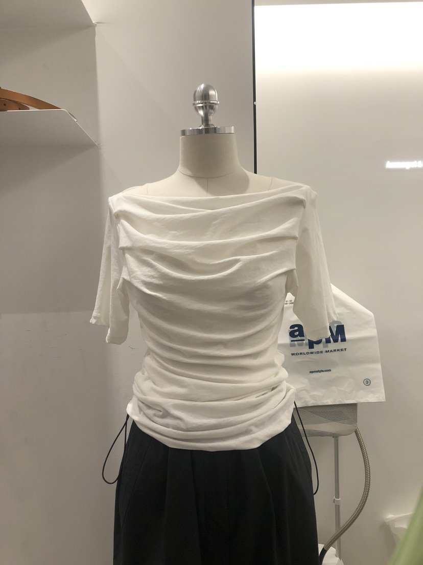 GRETA.Y韓國直郵東大門實拍女裝新品熱賣職業推薦休閑時尚T恤GRETA.YT恤