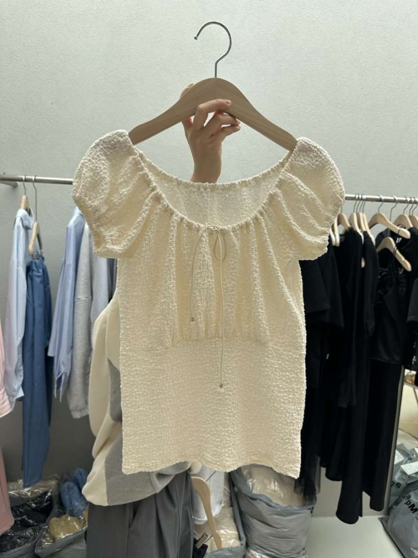 HUMMING BIRD韓國直郵東大門實拍女裝新款時尚熱賣襯衫蕾絲衫HUMMING BIRD襯衫/蕾絲衫
