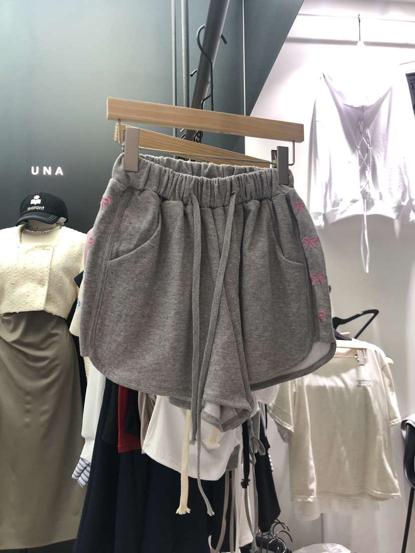 UNA韓國直郵東大門代購女裝新品真品推薦人氣職業24春夏短褲刺繡THEMAY/UNA短褲