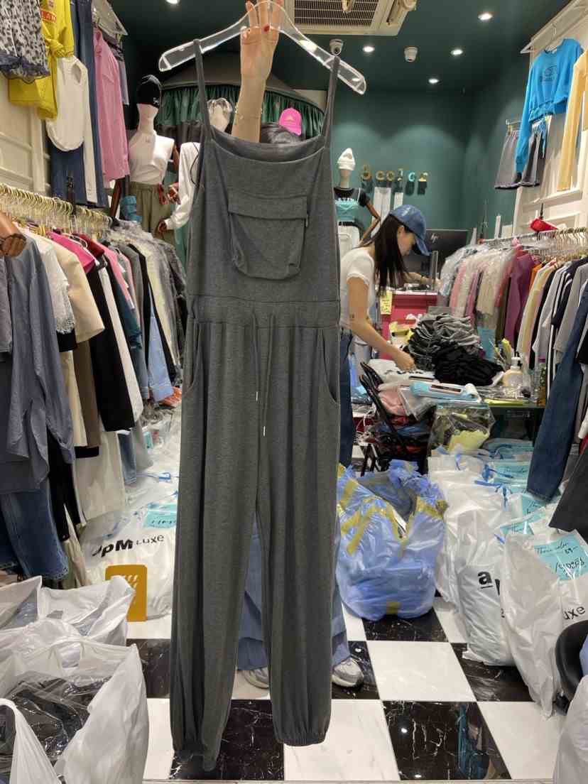 Three color直郵韓國代購女裝新品熱賣休閑推薦職業連體褲Three color連體褲