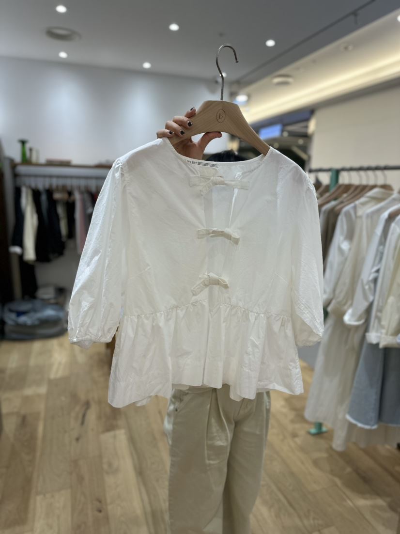 BELIEVE MOMENT韓國直郵女裝新品休閑職業真品熱賣襯衫蕾絲衫RENDER襯衫/蕾絲衫