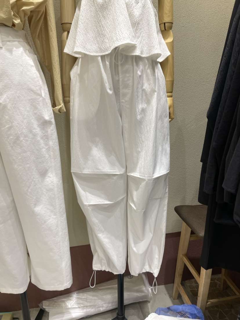 BROCCOLISALAD韓國直郵東大門實拍女裝新品熱賣休閑人氣休閑褲BROCCOLISALAD休閑褲