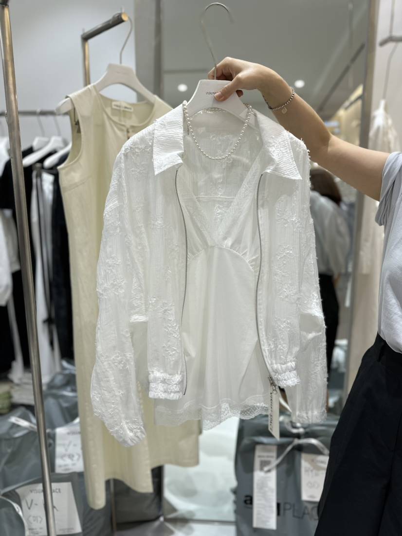 VISUAL SPACE韓國直郵東大門代購女裝新品24春夏襯衫蕾絲衫VISUAL SPACE襯衫/蕾絲衫