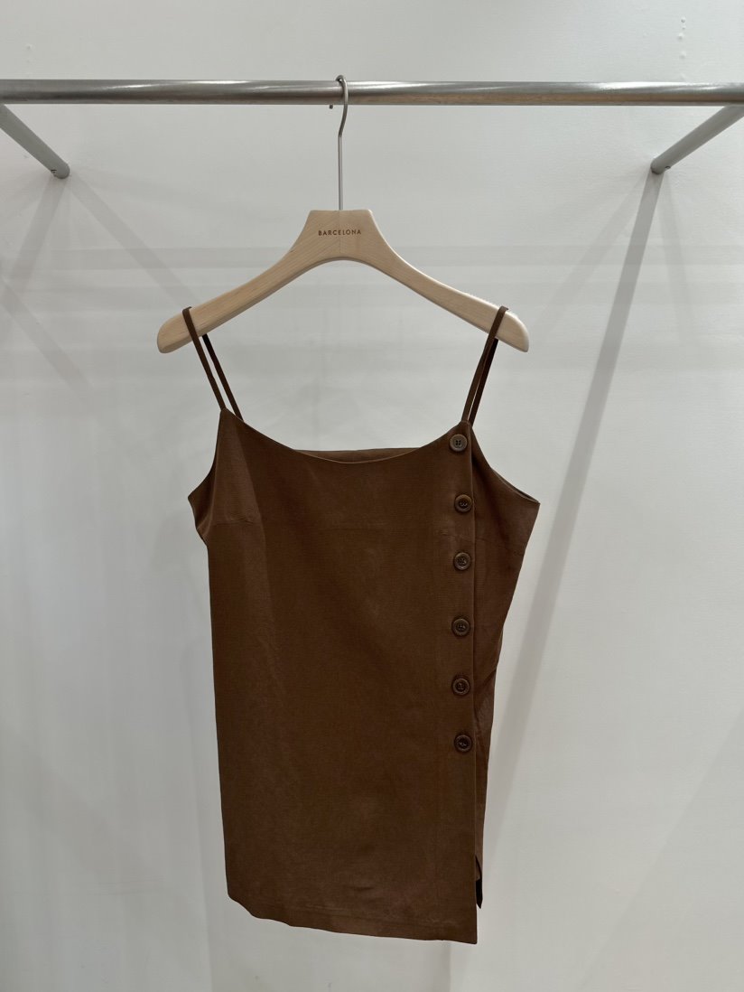 BARCE LONA韓國直郵東大門代購女裝新品熱賣時尚人氣吊帶背心BARCE LONA吊帶/背心