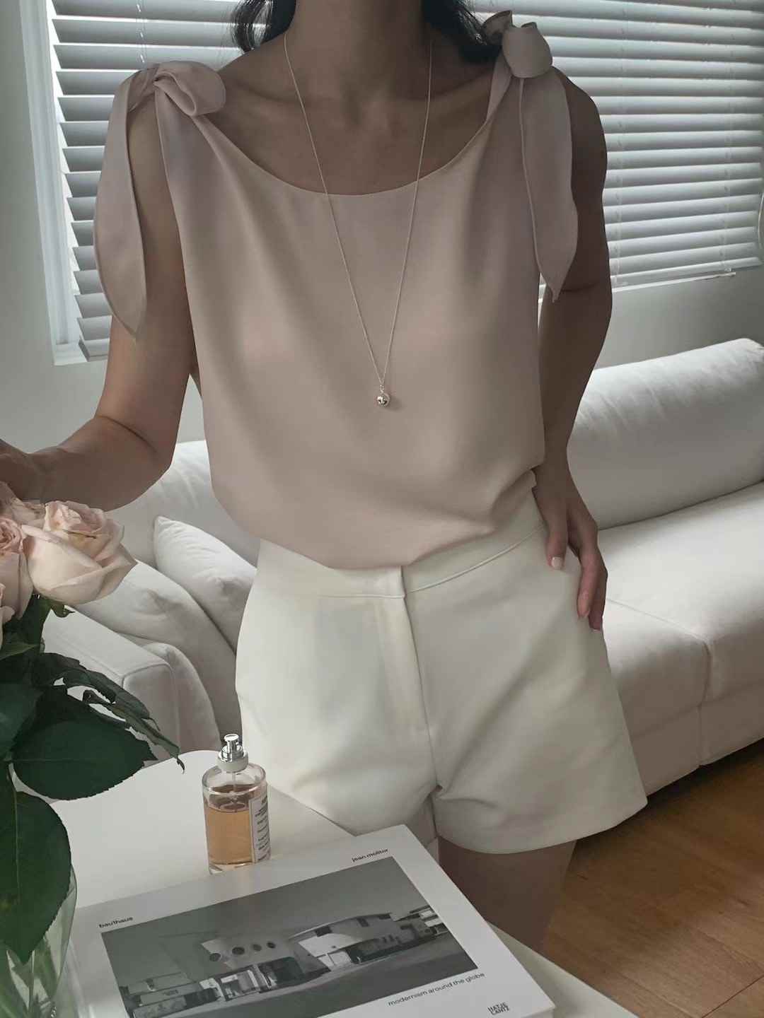 LUVLUV-럽럽-OT韓國直郵女裝新款職業推薦人氣24春夏短褲LUVLUV短褲
